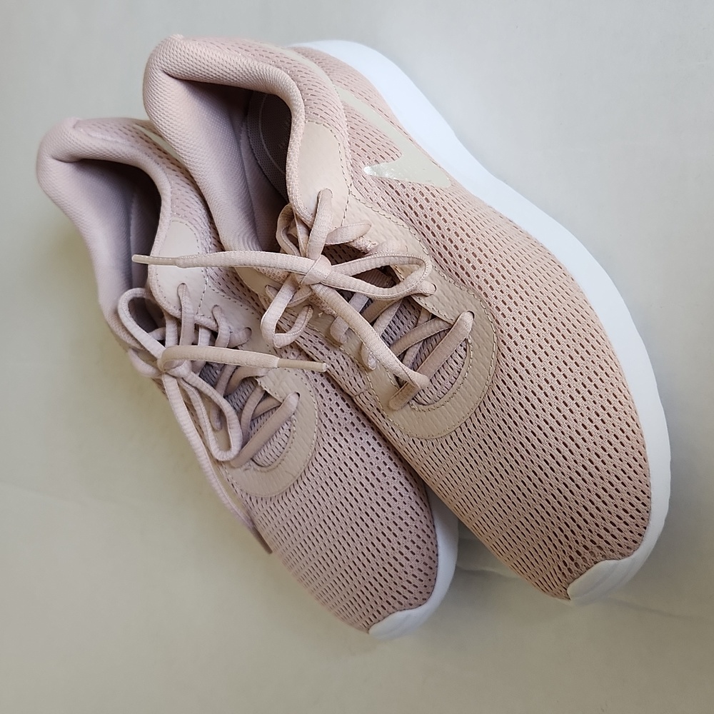 Almost new Nike Sneakers